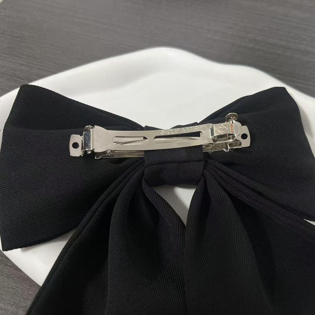 Black Velvet Large Bow Clip: Classic, Versatile Updo Accessory