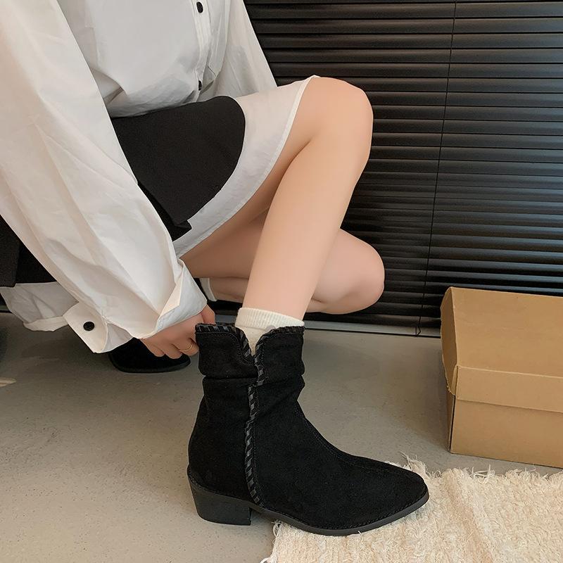 Temperament versatile short boots women's autumn new pointed thick heel Martin boots fashion sense boots