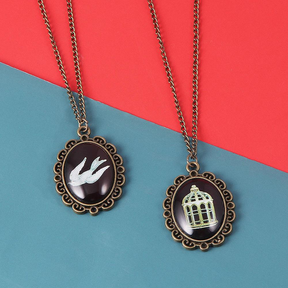 Gioco BioShock Infinite Collana Ciondolo Uccello e Gabbia Collana per Donne Uomini Choker Gioielli