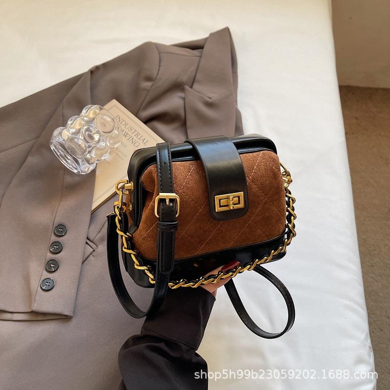 

Rhombus chain bag women s new trendy fashion doctor bag simple versatile clip messenger bag чёрный