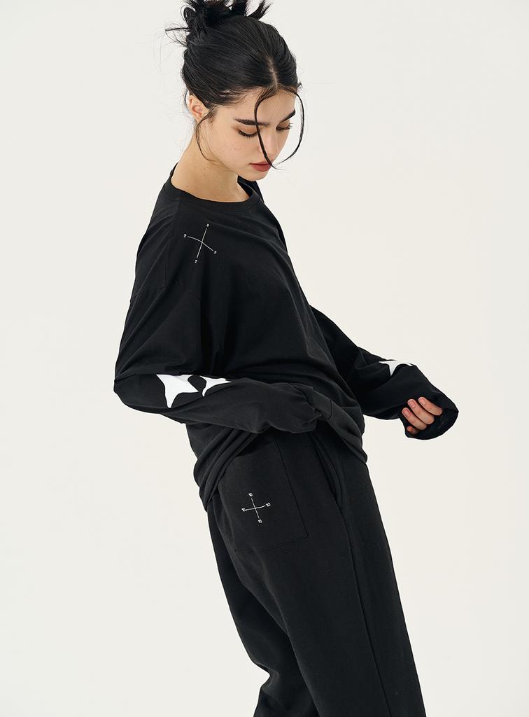 INTEREST Shinning Print Top_Black