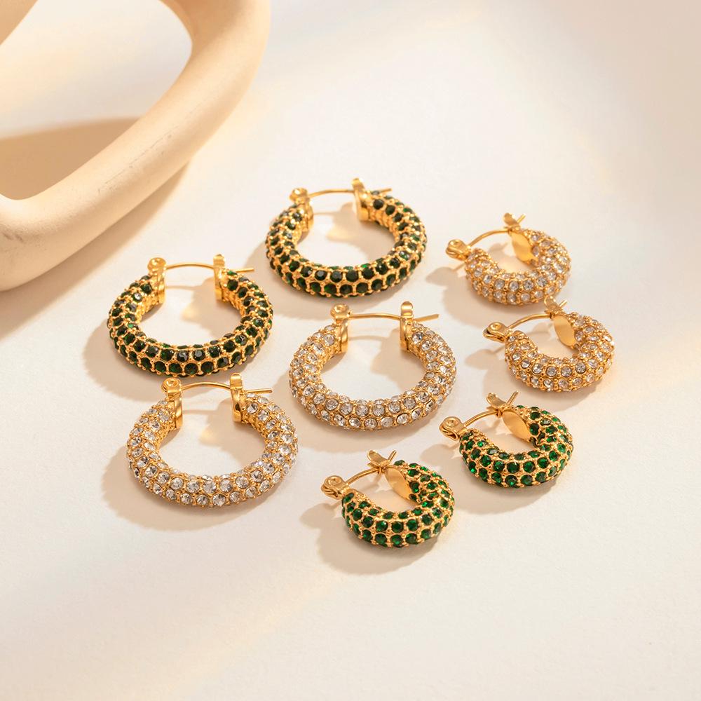 Hochwertige hypoallergene Titan-Creolen mit Sonnenanhänger aus 18 Karat Gold