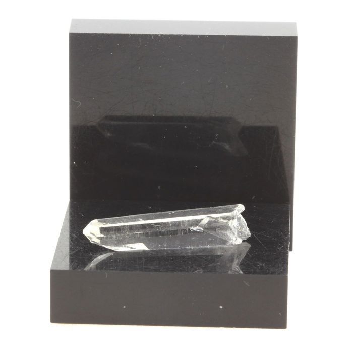 Pierres et Minéraux. Quartz. 8.47 ct. La Gardette Mine, Bourg d'Oisans, Isère, France.