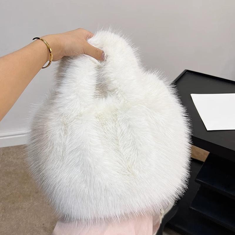 

YogodlnsFashion Cute Soft Plush Bag For Women Girls Luxury Fluffy Tote Bag Versatile Exquisite Autumn Winter Fur Shoulder Handbag Gifts 30x19x25cm белый