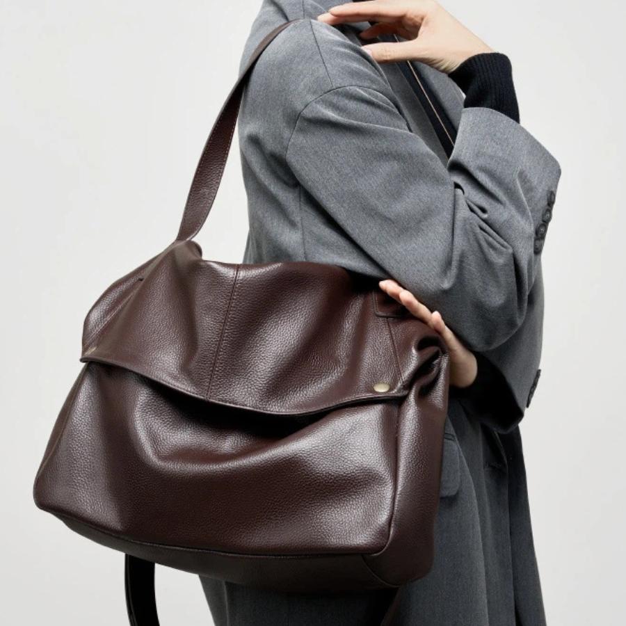 Echtes Leder Große Kapazität Damen Schulter Umhängetaschen Weiches Leder Einfache Lässige Damen Große Tragetasche Weibliche Satteltasche