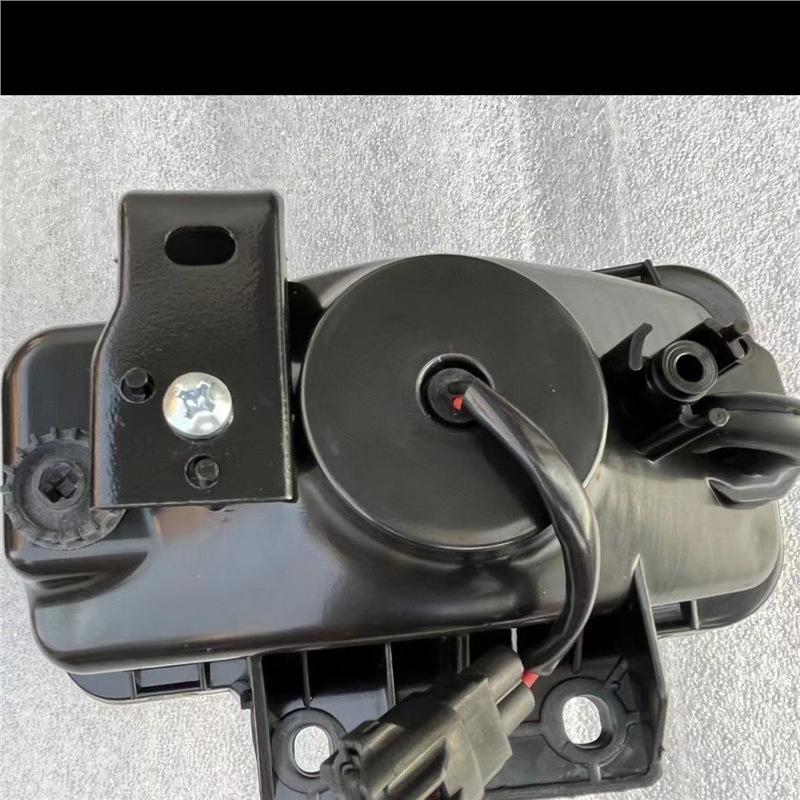 Isuzu 700P LED Fog Light Assembly Super Bright Lens KV100 600 Right