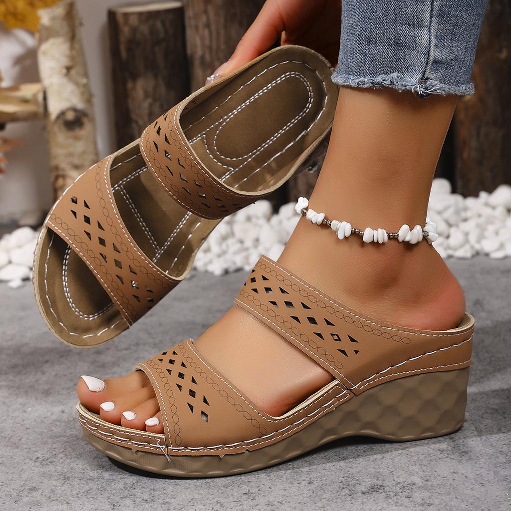 Fashion Women Slippers Comfortable Thick-soled Open-toe Slippers New Casual Wedge Sandals Lightweight Women Shoes Retro Slides Women