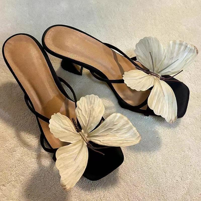 Fashion Fashion Sandals Summer New Square Head Shallow Mouth Open Toe Suede Butterfly with A Slip-on Wear-resistant High Heels