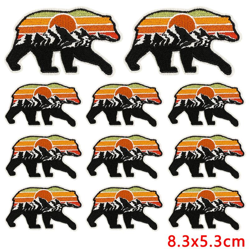 10 шт. Оптовая продажа Мультяшные животные Медведи Вышитые нашивки Пейзаж природы Пришивные нашивки для утюга DIY Шляпы Куртки Значок для шитья Украшение