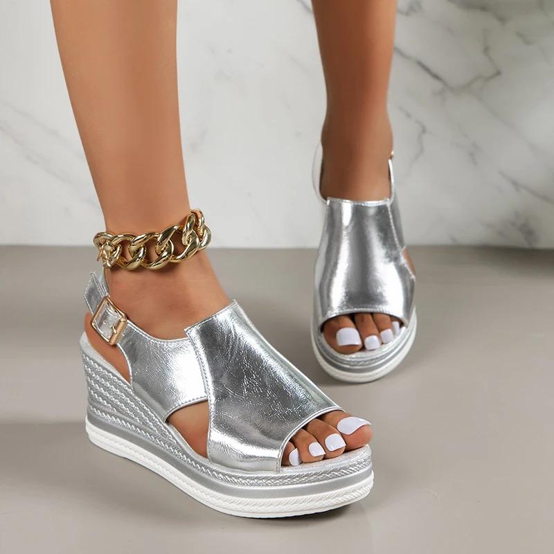 Modieuze Zomer Sleehak Sandalen voor Dames 2024 Goud Zilver Hoge Hak Platform Sandalen Dames Dikke Zool Rome Sandalen Dames