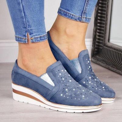 Scarpe basse da donna primavera 2024 Scarpe basse da donna con plateau slip-on Sneakers da donna in camoscio da donna Tenis Mocassini Mocassini Scarpe casual