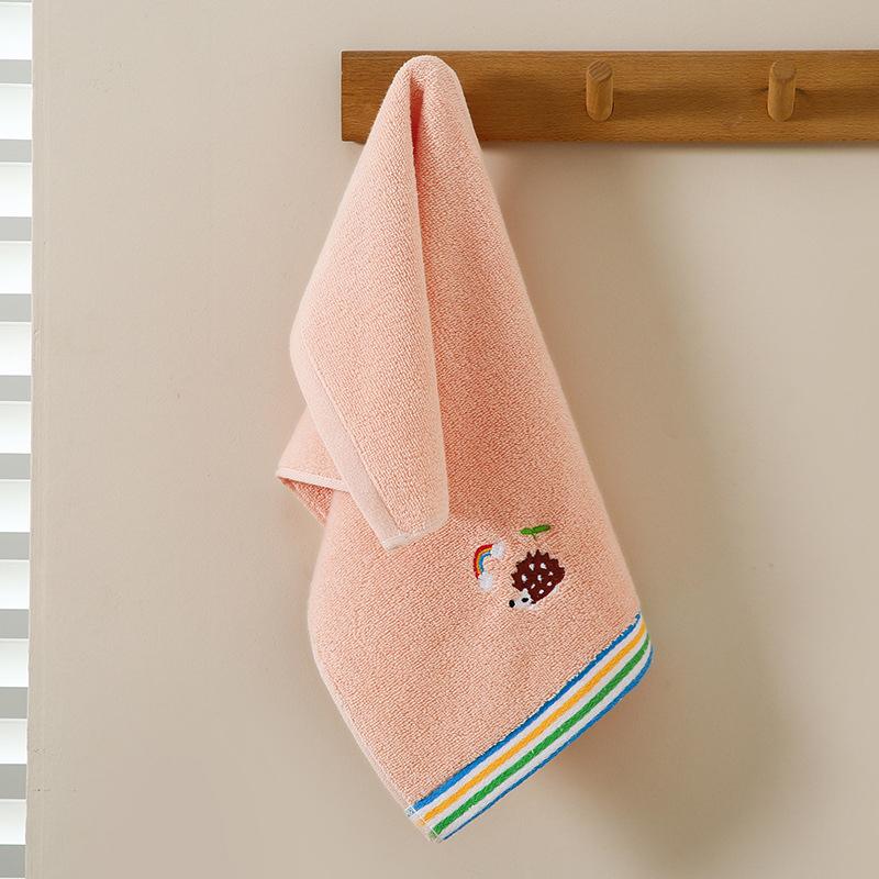 

Хлопковое маленькое квадратное полотенце с милой вышивкой в виде мультфильма, простое детское квадратное полотенце для детского сада, полотенце для мытья лица младенца