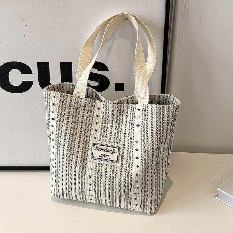 

Bag Women s 2024 New Trendy Fashion Shoulder Bag Women s Foreign Versatile Shoulder Handbag Women