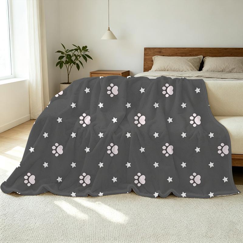 Flannel Blanket – Lightweight, Soft & Skin-Friendly Throw for Home Cozy Relax, Halloween & Christmas