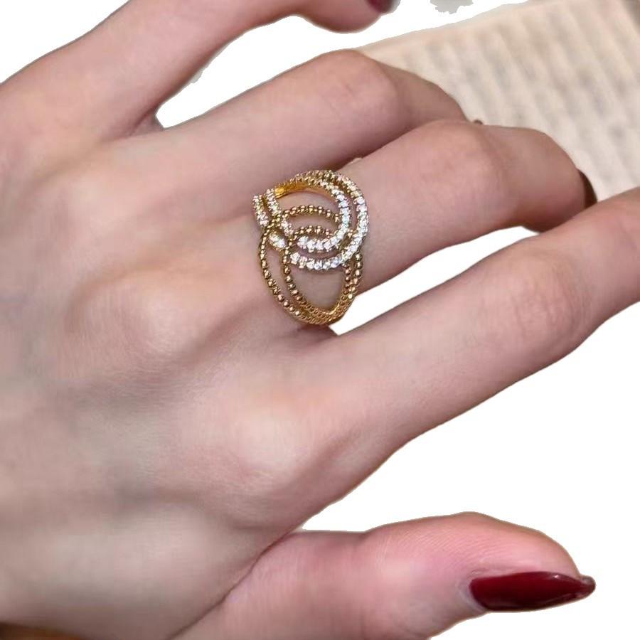 Simple and exquisite gold double ring love micro-inlaid sparkling diamond ring women's thousand gold wind light luxury high-end index finger ring