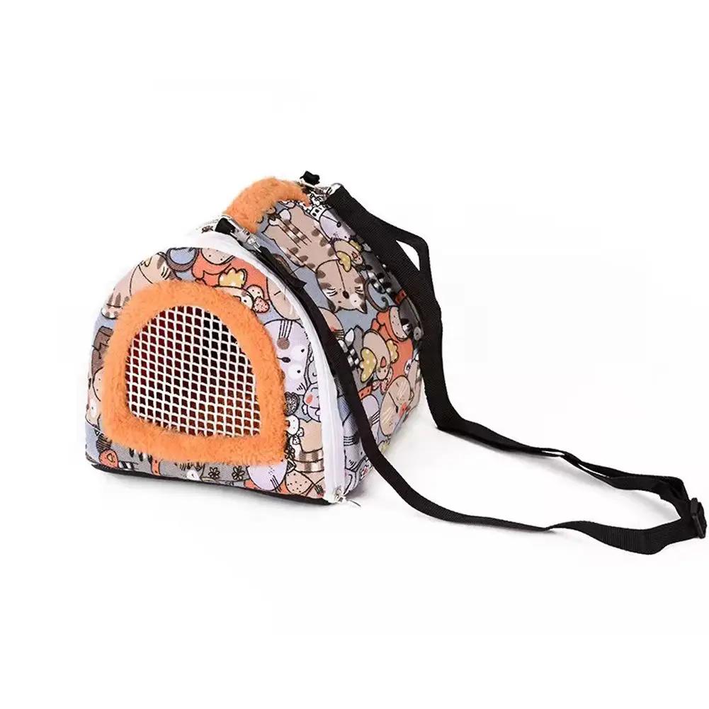 New Warm Travel Walking Small Animal Transport Vehicle Hamster Travel Bag Totoro Guinea Pig Rabbit Breathable Transport Cage