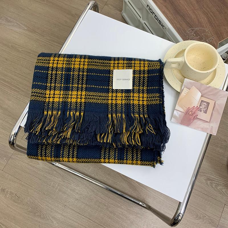 Red plaid retro scarf female Korean version versatile ins Christmas scarf to keep warm student couple shawl autumn and winter