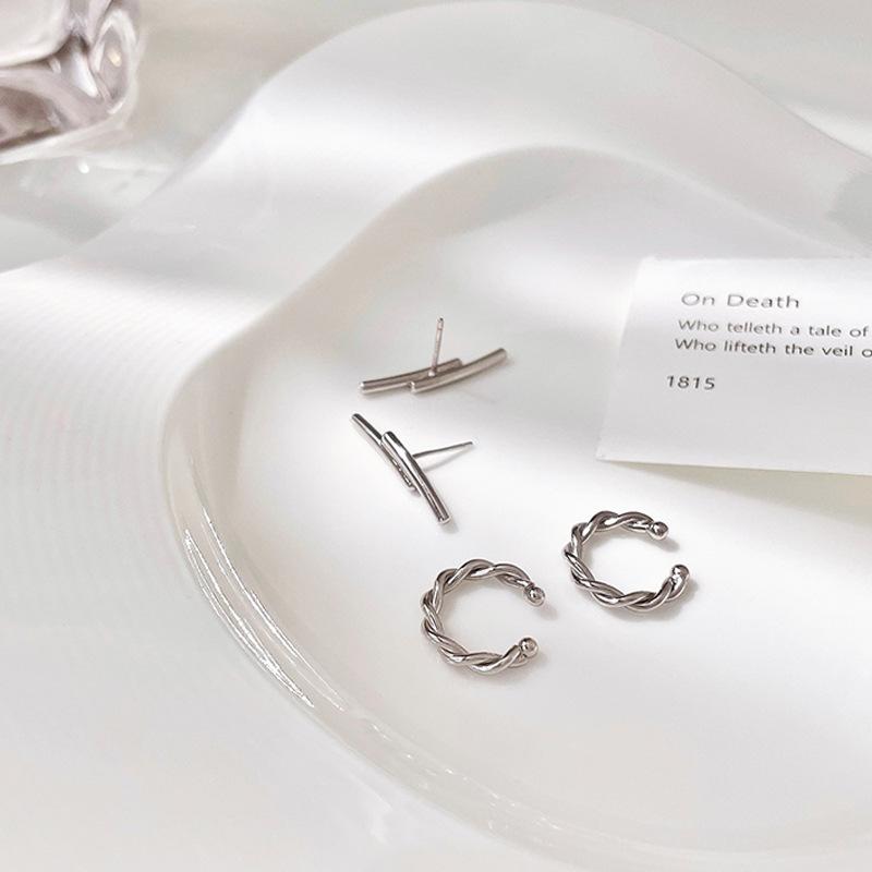 No Piercings, Twist Line, Twist Earbone Clip, Earrings, Simple Personalized Line Design, Curved One-Word Geometric Earclip Ins