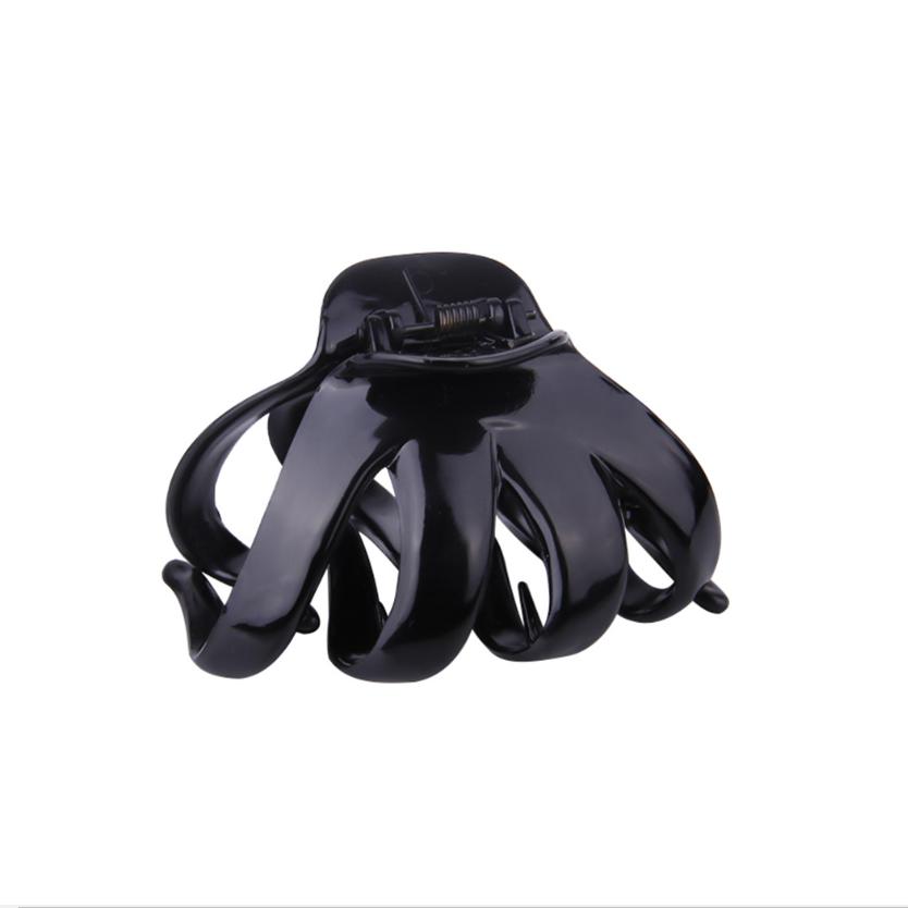 Large Hollow Out Hair Claw Clips Crab Clamps Women Girls Ponytail Big Acrylic Hair Barrettes Hairpin Hair Accessories Fashion