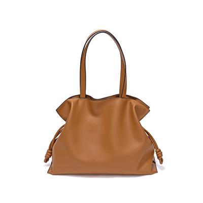 Minimalist New Korean Fashion Cowhide Bag, Niche Genuine Leather Women's Bag, Pleated Bag, Single Shoulder Bag, Drawstring Tote Bag, Large