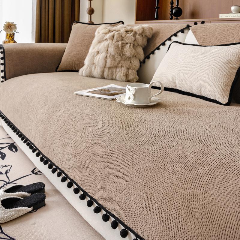 

New Sofa Cushion, Universal In All Seasons, Light Luxury Style, One-Piece Straight Row Seat Cushion, Warm Sofa Cover, Non-Slip 70*70cm