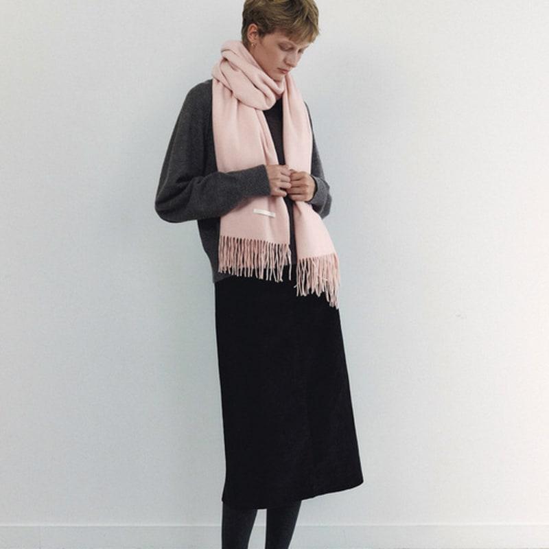 LOEIL Luftiger Strick-Maxi-Schal - Zartrosa