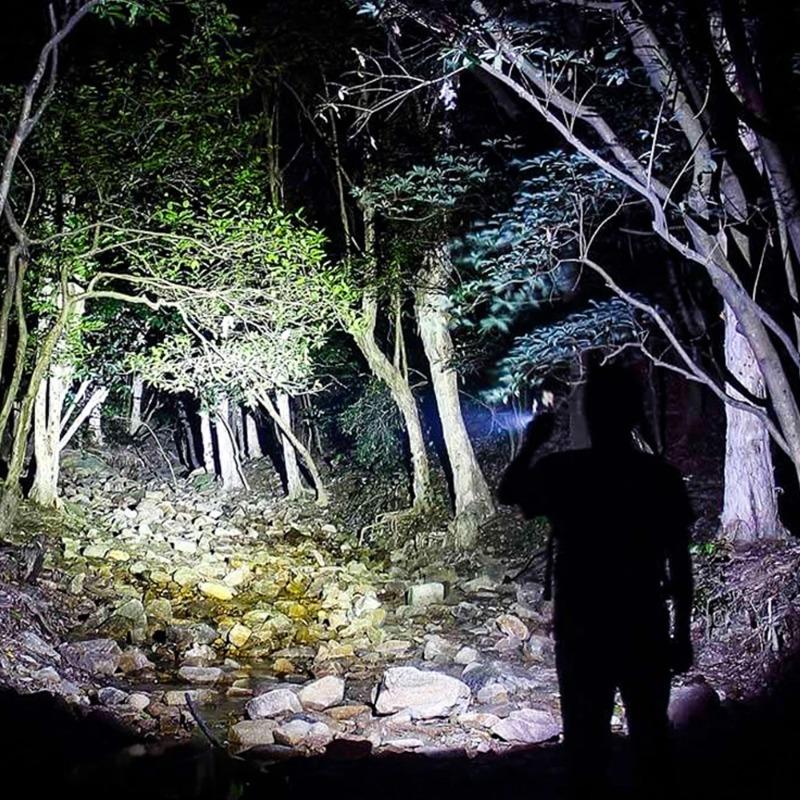 High Light LED Searchlight 1200mAh Long Range Torch USB Rechargeable Work Light P90 Waterproof Floodlight Powerful Flashlight