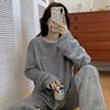 **Kadın Flanel Pijama Takımı Yuvarlak Yaka Jakarlı Uzun Peluş Kalın Sıcak Ev Giyimi**