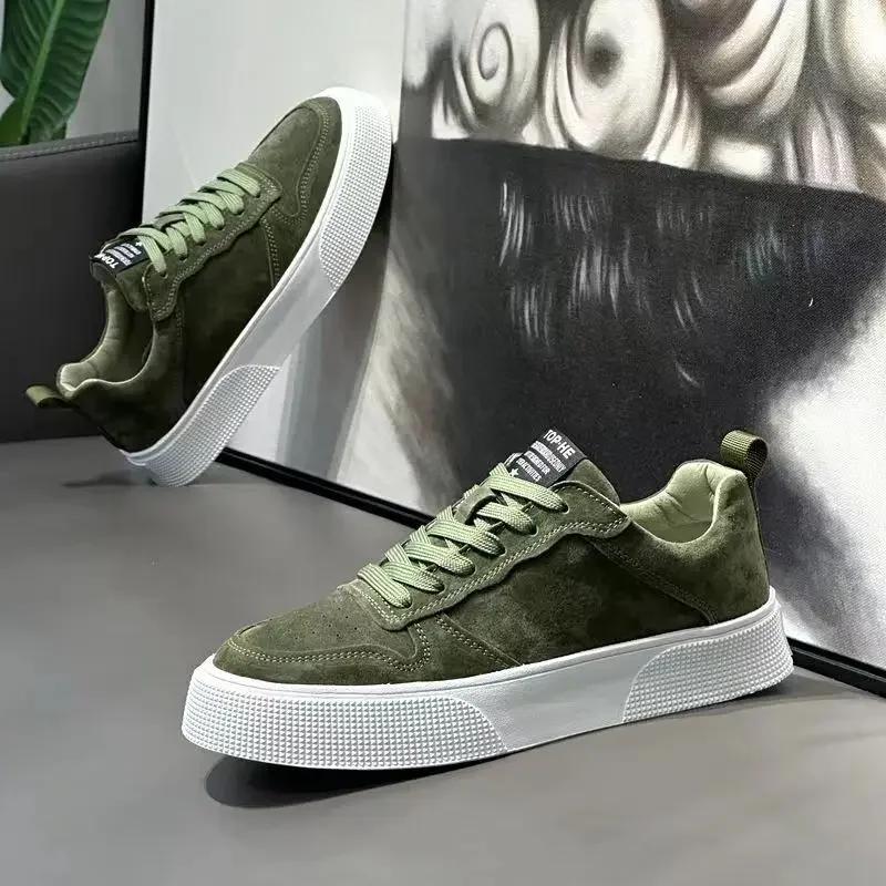 Fashion 2025 New Man Skateboard Shoes Trendy Casual Shoes Thick Bottom Lace Up Anti Slip Soft Bottom Comfort  Fashion Men's Sports Shoe