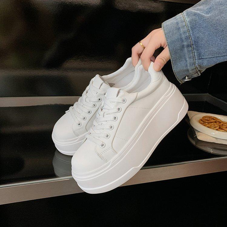 Genuine Leather European White Shoes Women'S Soft Leather Summer New Thin And Light Casual Lace-Up Muffin Casual Board Shoes