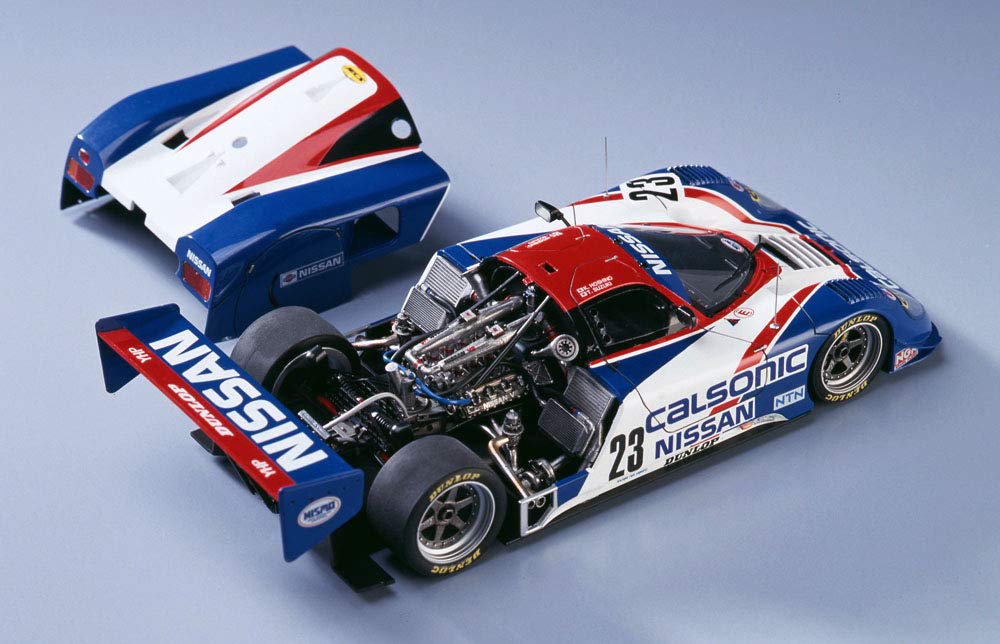 Hasegawa Calsonic Nissan R89C Super Detail Plastic Model Kit CH45 1/24