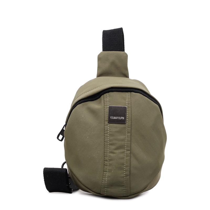 

Women s Large Capacity Nylon Crossbody Bag - Autumn 2026 Trend зелений