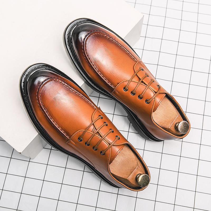 Fashion 2024 New Men Derby Shoes Casual Gentleman Fashion Business Men Dress Wedding Shoes Leather Shoes Flat Men Shoes Free Shipping