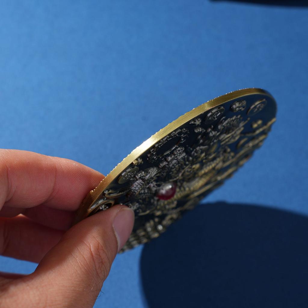 Commemorative coins for the the Year of the Loong, Chinese auspicious dragon, high-end zodiac coins, and large bronze medallions