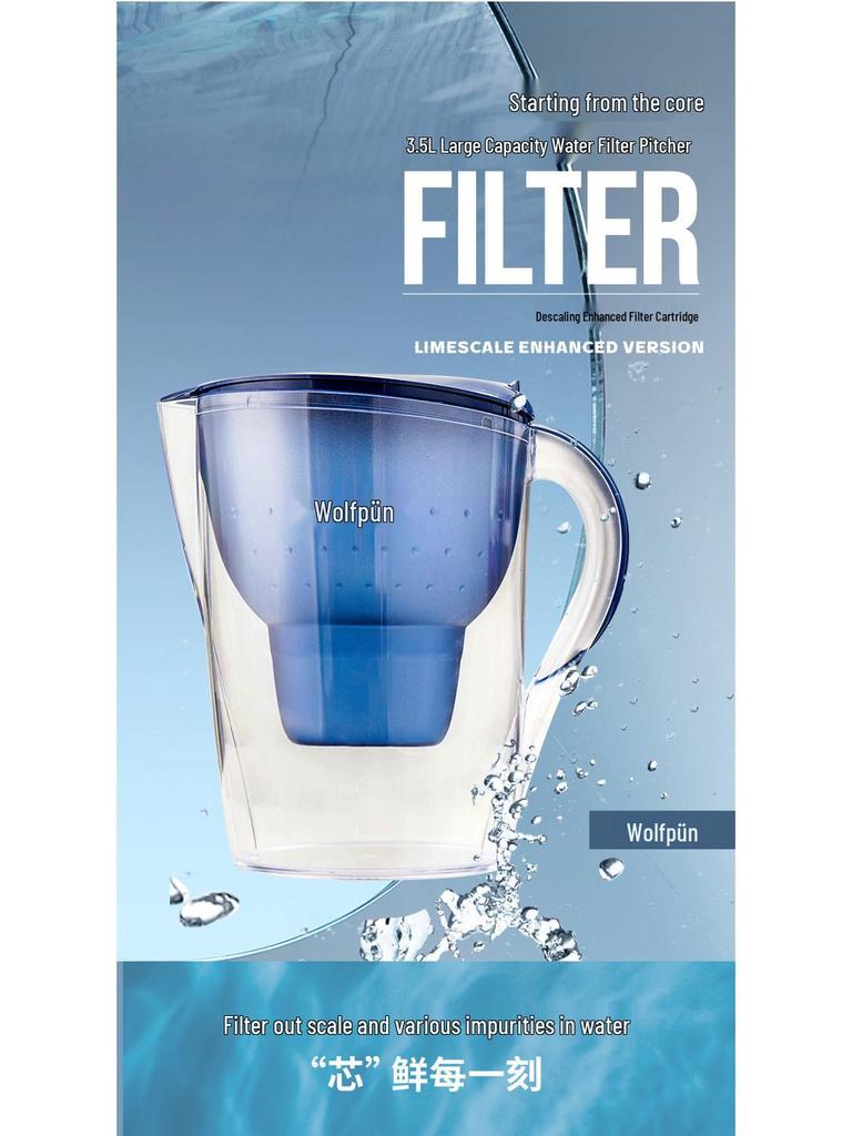 Wasserfilterkanne mit Aktivkohlefilter für den Küchengebrauch