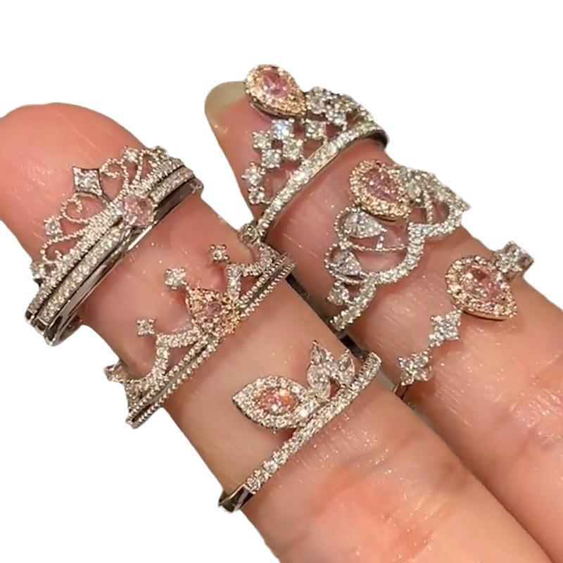 Elegant & Versatile Women's Sparkly Diamond Ring - Sweet, Cool, and Fashionable