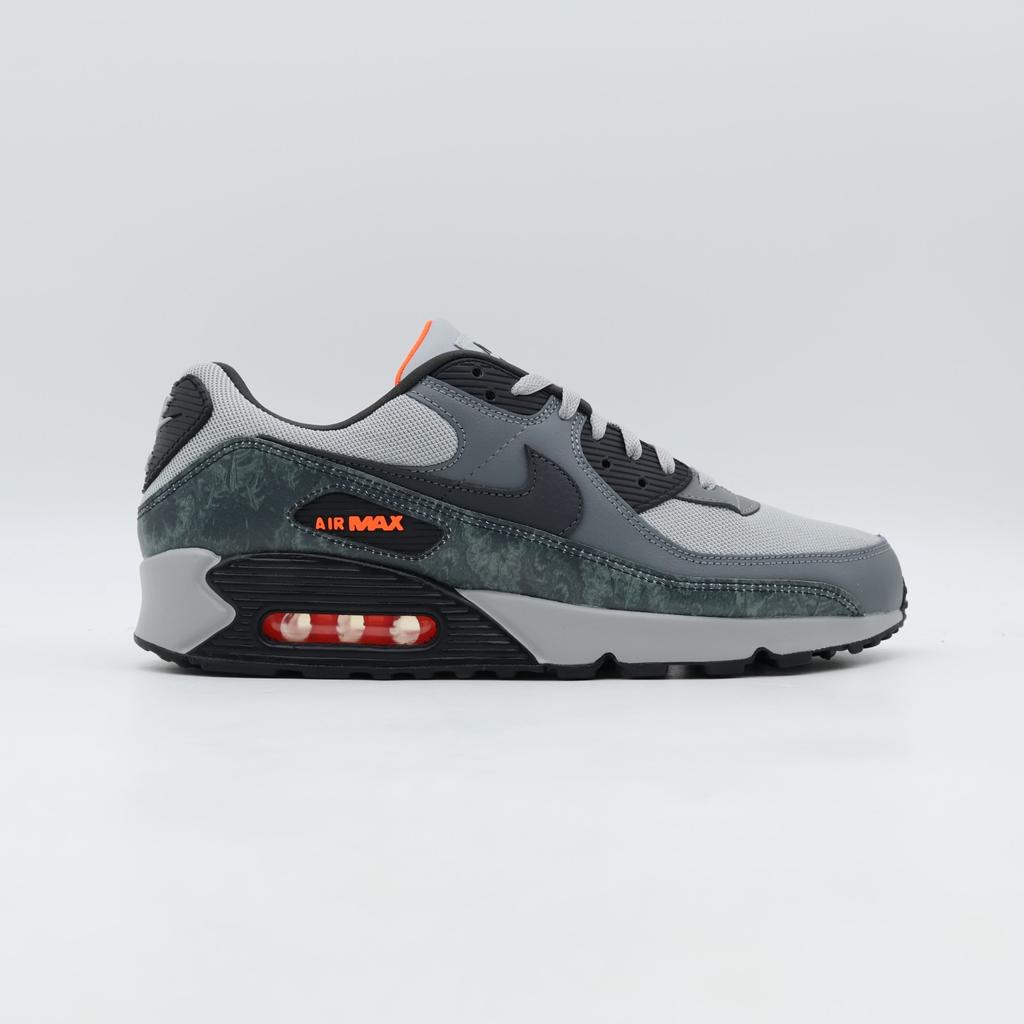 IQ0172-900 Nike Air Max 90 PRM "Hyper Crimson/Schwarz" (Herren)