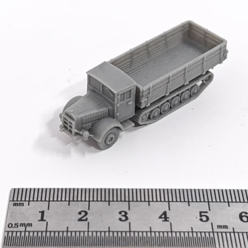 5PCS 1/144 Scale DIY Military Model L4500R Half-Truck Truck 3D Resin Model Kits for Diorama Display