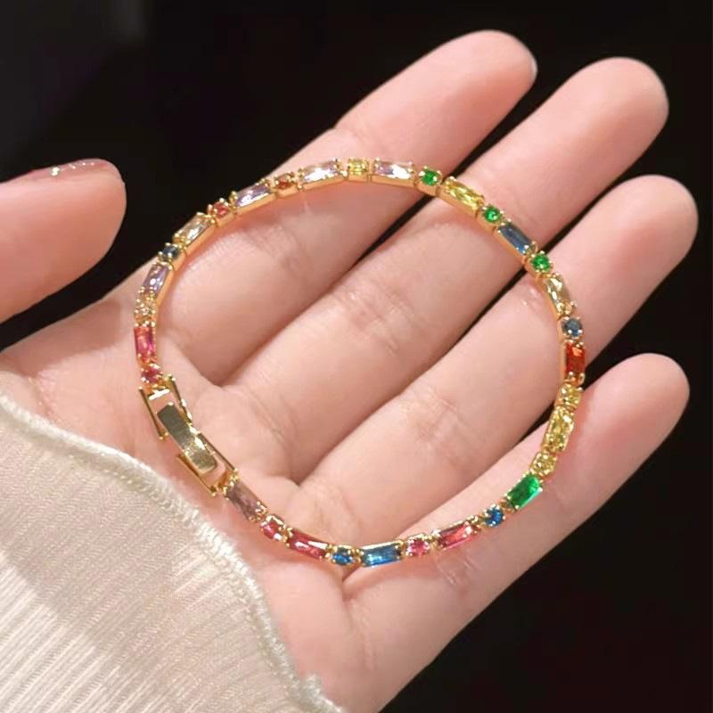 

Exquisite Colorful Zircon Crystal Bracelet for Women Girls Fashion Geometric Small Square Rhinestone Bracelet Party Jewelry Gift