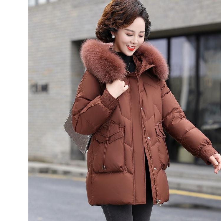 Mom Winter Down Jacket Hooded Padded Fur Collar New Fashion Winter Coat for Middle-aged and Elderly Women.