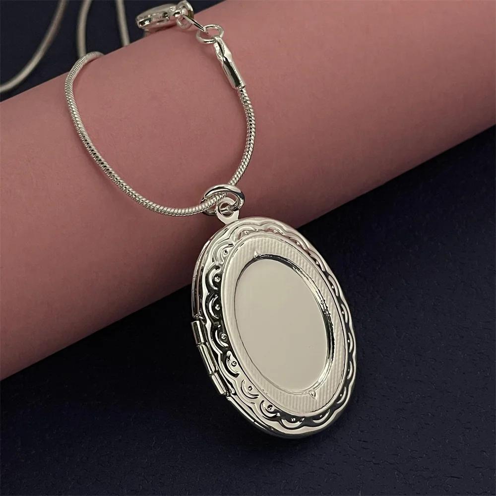 Popular 925 silver oval mirrored photo frame pendant snake bone necklace, fashionable, simple and versatile