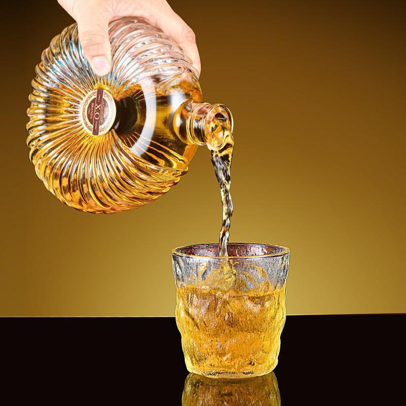 European Glass Liquor Bottle Vintage Whiskey Decanter Embossed XO Wine Carafe Alcohol Dispenser Barware Home Decor