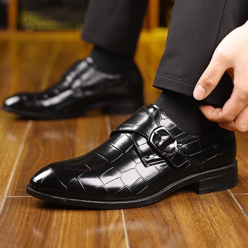 Sapatos Sociais de Luxo para Homem Padrão Crocodilo Couro Envernizado Casual Oes Alta Qualidade Sapatos Formais de Negócios Clássicos Sapatos Brogue Masculinos