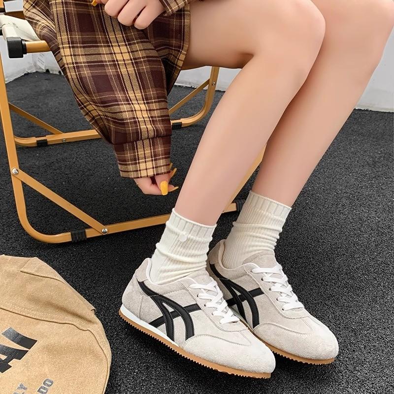Yellow Dexun Shoes Women's Shoes 2025 Spring and Summer New Popular Lightweight Retro Forrest Gump Shoes Versatile Sports and Leisure Board Shoes