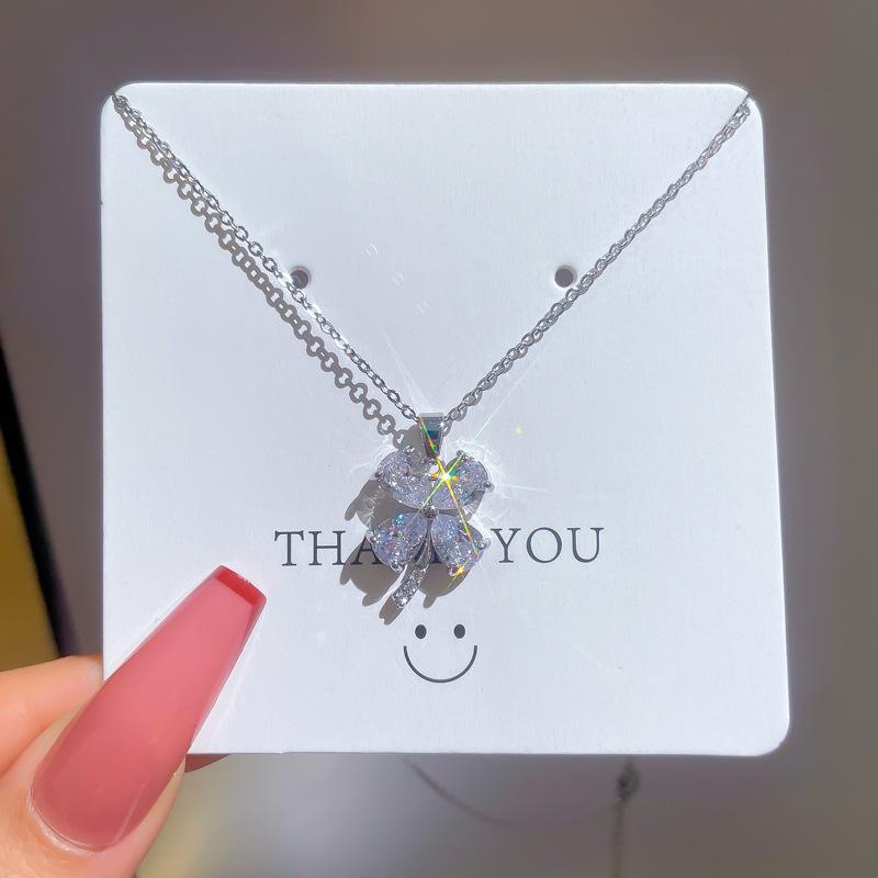 Titanium Steel Light Luxury Micro-Inlaid Real Gold Full Diamond Grass Necklace Women'S New Collarbone Chain Light Luxury Niche Design Sense