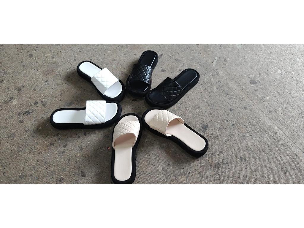 New Style Plus Size Thick-Soled Plaid Slip-On Casual Summer Slippers