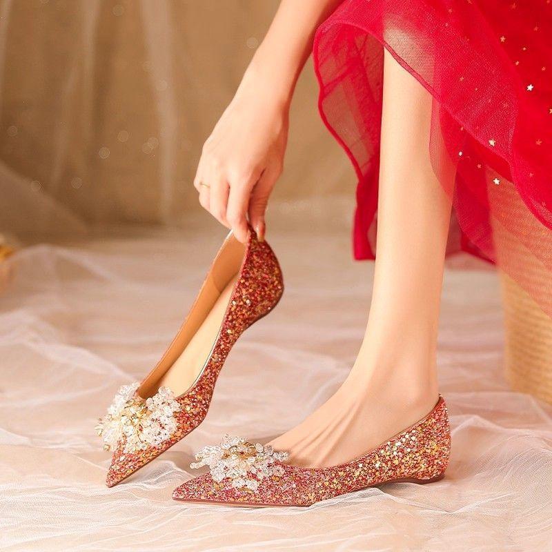 High-end crystal diamond red show clothes women's 2025 new flat-bottomed bridal shoes women's low heels can be worn by pregnant women