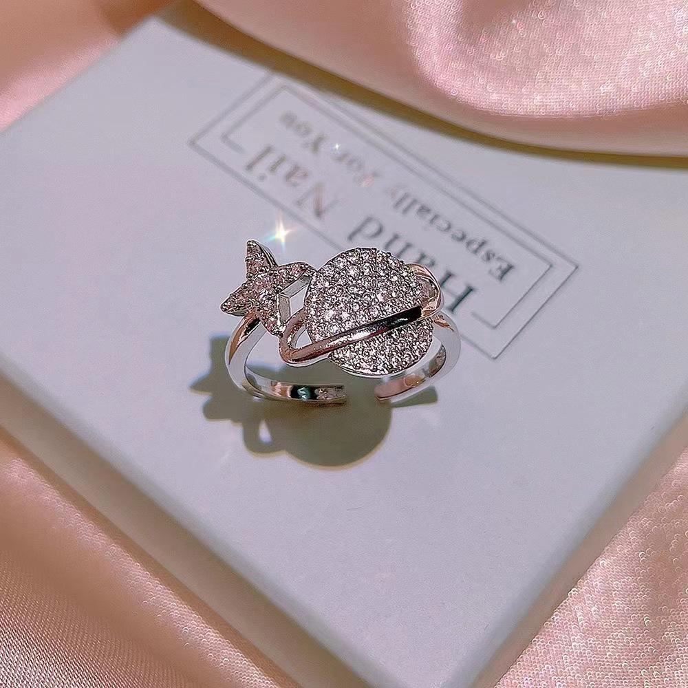 Японский и корейский набор ожерелий с планетами: Титановая сталь Цепочка на ключицу, Серьги и Кольцо Женское Трио