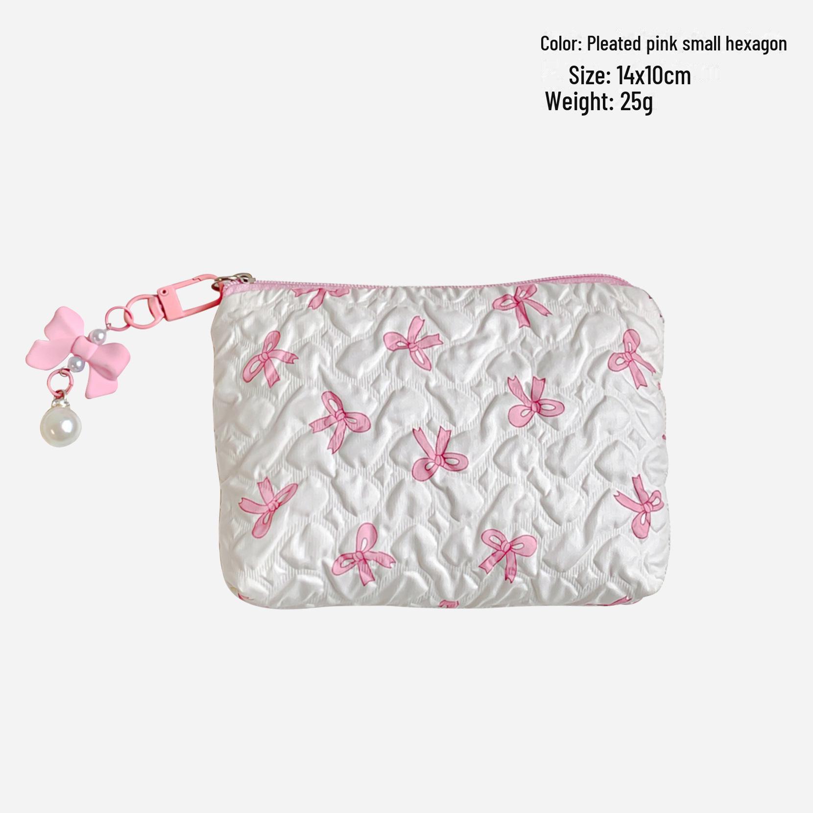 

Косметичка с тисненым бантом и плиссировкой — вместительное, высококачественное многофункциональное хранилище. pleated beige small hexagon розовый