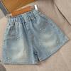 Nye Sommer Denim Shorts for Jenter 2026 - Stilige, Lette Bukser for Mellomstore og Store Barn (Alder 8–9)